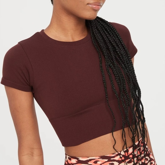 OFFLINE By Aerie Sidewalk Seamless Cropped Real Good Brown Short Sleeve T Shirt - Picture 1 of 7